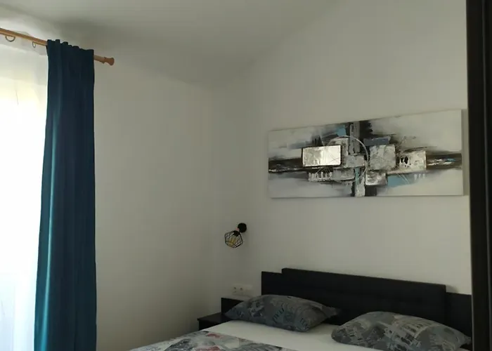 Apartman Mira