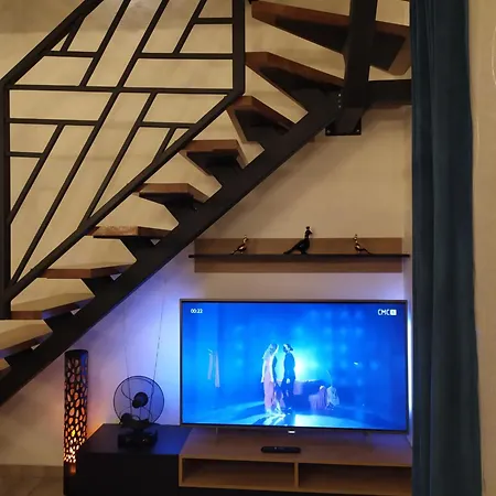 Διαμέρισμα Mira Nin