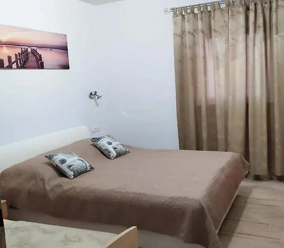 Apartman Mira