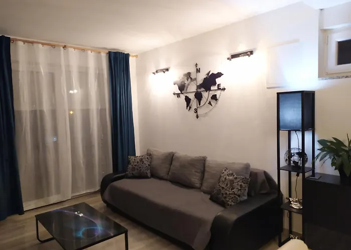 Mira *